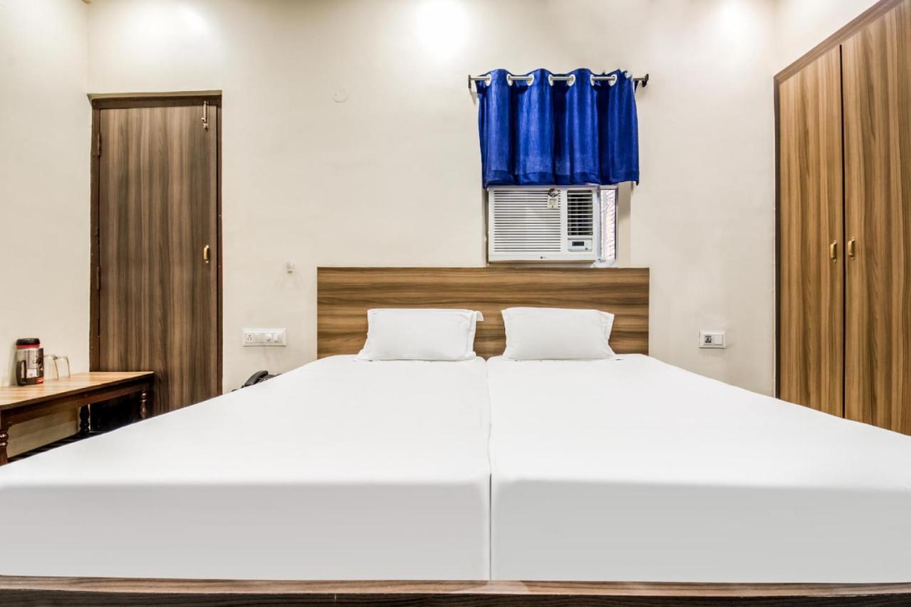 Hotel Vivek Patna  Bagian luar foto