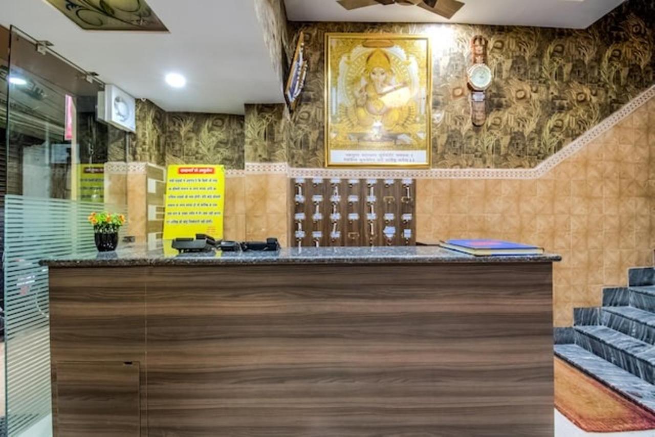 Hotel Vivek Patna  Bagian luar foto