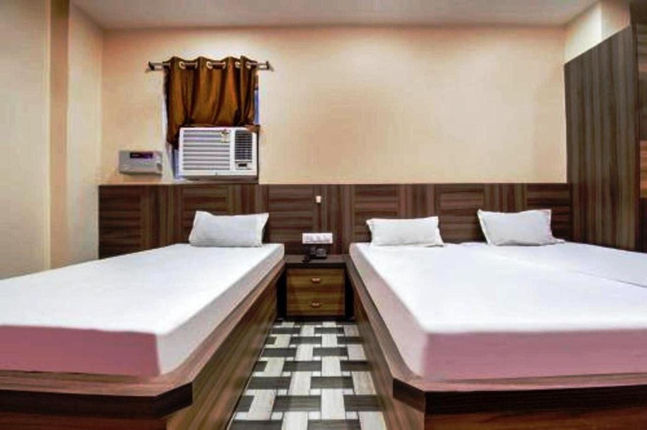 Hotel Vivek Patna  Bagian luar foto